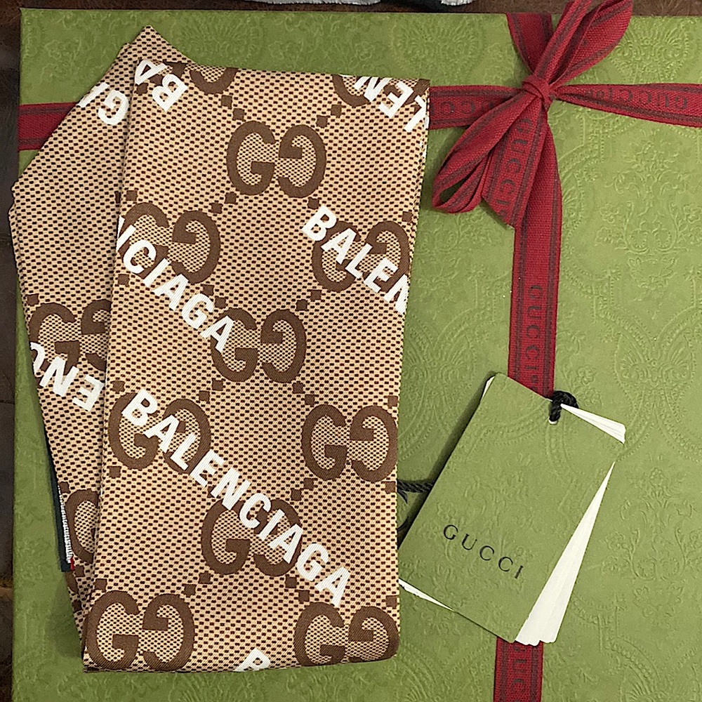 NWT Gucci x Balenciaga hacker collab silk bandeau/scarf! 💯 Authentic!!
